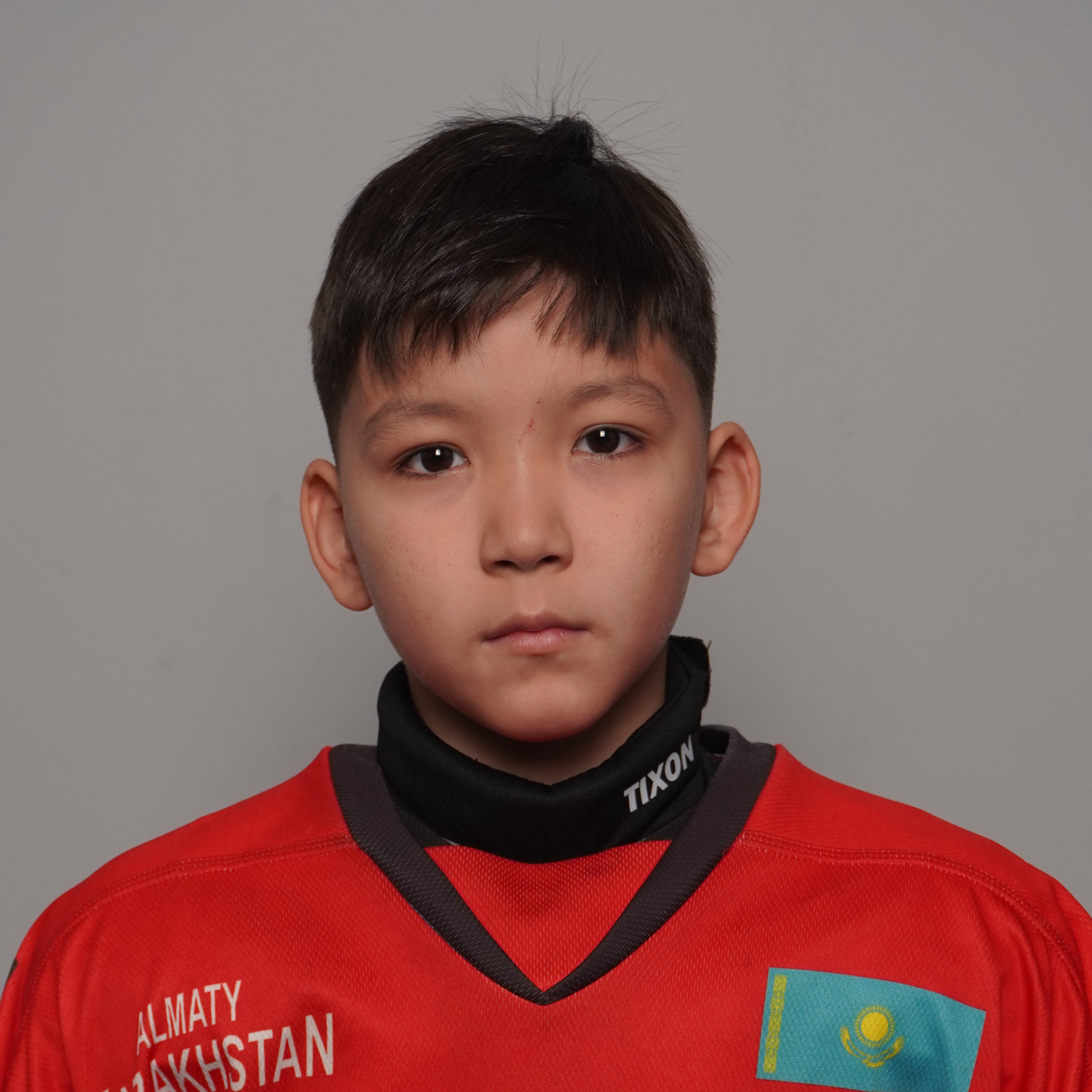 Жүнісбек Елхан