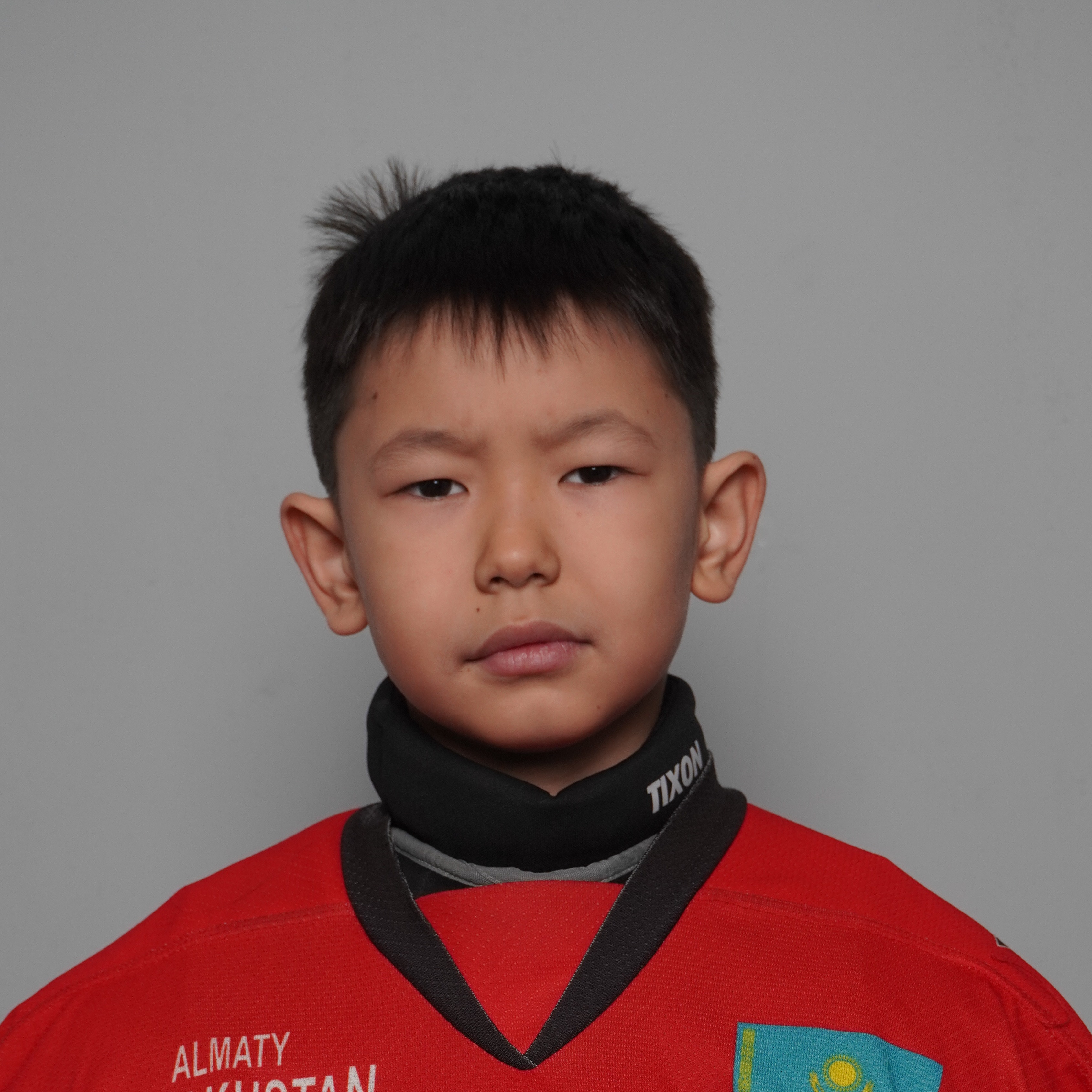 Есенбек Амир